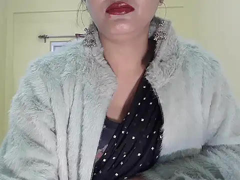 Model-Tanya online show from January 7, 1:14 pm