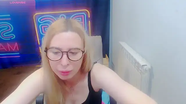 kerakiss877 online show from June 5, 5:41 pm