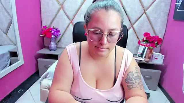 SaraThomso online show from December 16, 2:34 pm