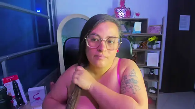 SaraThomso online show from November 15, 3:18 am