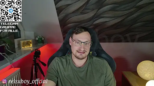 Relsxboy online show from September 27, 10:50 pm