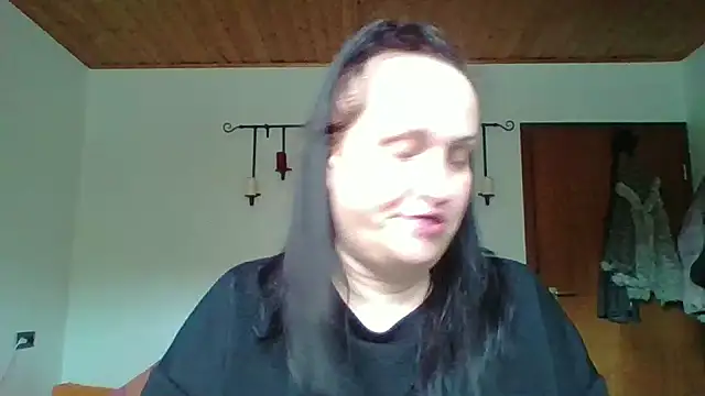  squirty cum lady  online show from September 16, 3:09 pm