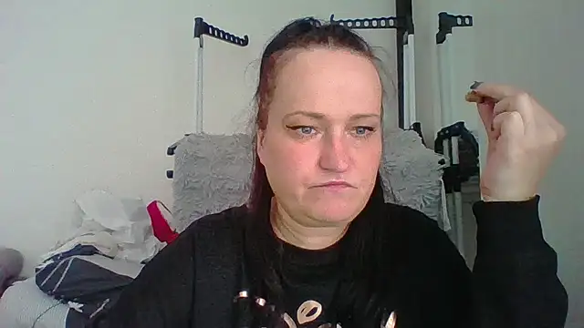  squirty cum lady  online show from November 6, 11:16 am