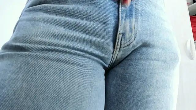 Amelia Debora Antonella online show from February 3, 2:11 pm