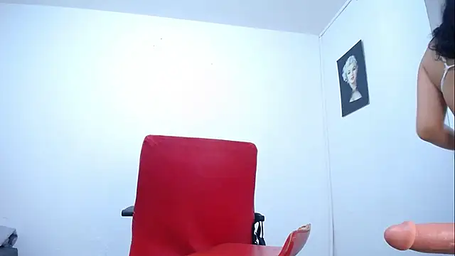 Snapshot of Amelia_Debora_Antonella chatting on September 11, 1:55 pm Amelia Debora Antonella online show from September 11, 1:55 pm
