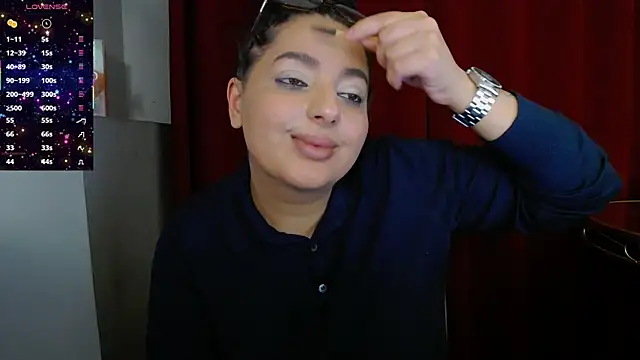 BustyAllyy online show from October 26, 9:43 pm