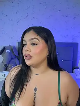 Brhiana Williamms online show from July 10, 1:11 pm
