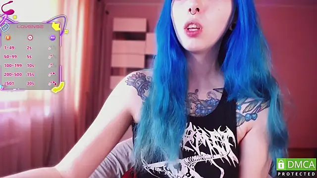 Snapshot of JustMeowGirl chatting on September 12, 4:02 am JustMeowGirl online show from September 12, 4:02 am
