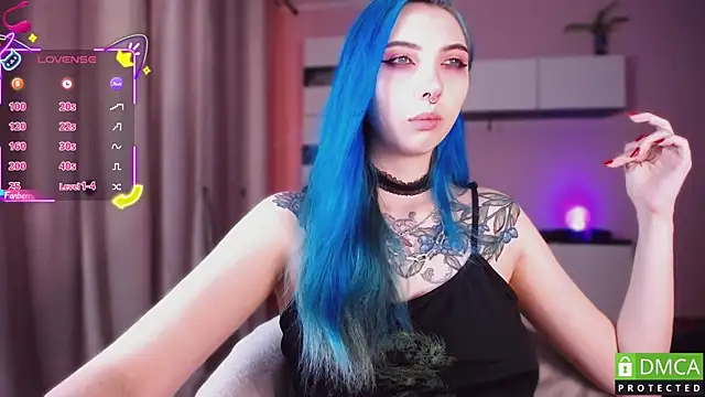 Snapshot of JustMeowGirl chatting on September 28, 4:41 am JustMeowGirl online show from September 28, 4:41 am