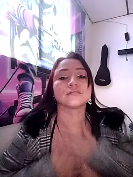 Snapshot of alondraabrown chatting on October 14, 2:41 pm alondraabrown online show from October 14, 2:41 pm