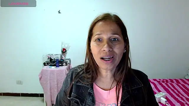 CaroMasha online show from June 22, 7:33 pm