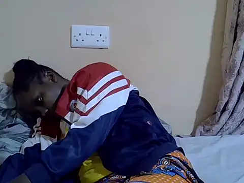 HOT-JAZMINE online show from October 18, 8:17 am