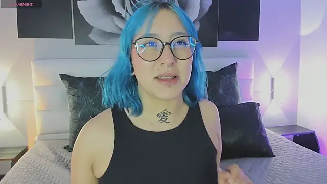 sofi bakerr online show from October 21, 11:36 am