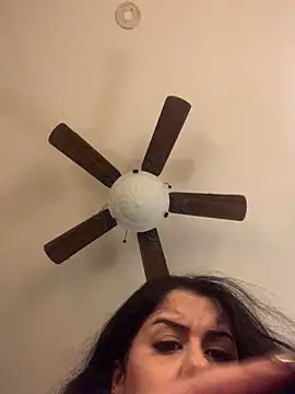 holyeroticss online show from February 15, 2:14 am