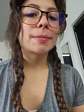 mmm-Virginia online show from May 29, 12:36 pm