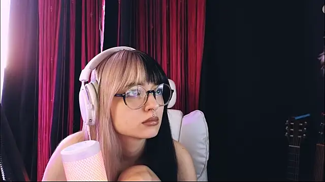 Avi Nile online show from March 25, 12:19 pm