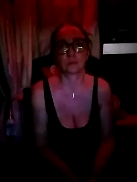 cuplubijoanna online show from December 2, 6:48 am