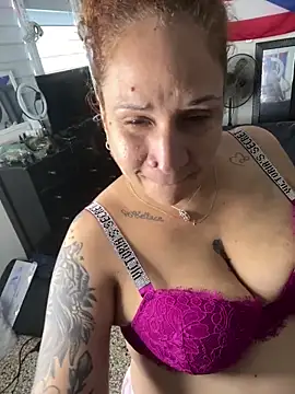 ladycreamypr2 online show from March 22, 7:09 pm