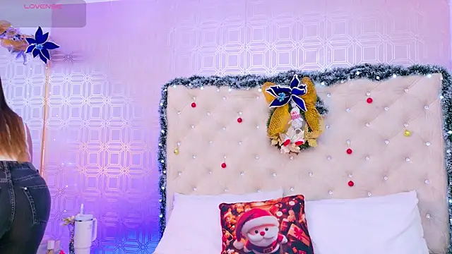 Sara Desire online show from December 4, 12:29 pm