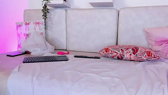 Malka Burning online show from September 29, 10:04 pm