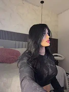 SOPHICARTERS online show from May 2, 3:26 pm