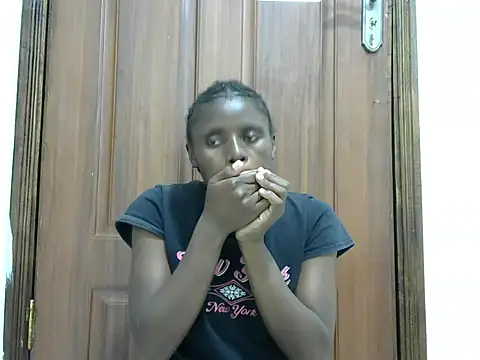 hottgirlval online show from April 6, 11:44 am