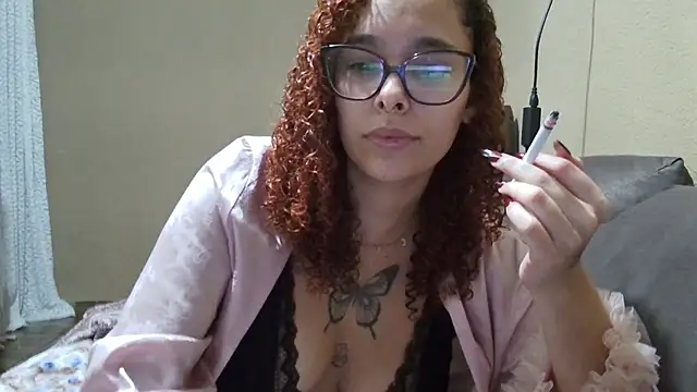 dominamoon  online show from September 28, 7:36 am