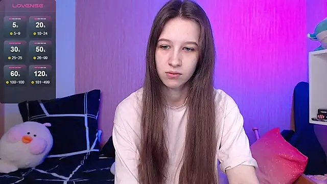 ur kitty   online show from September 28, 10:42 am