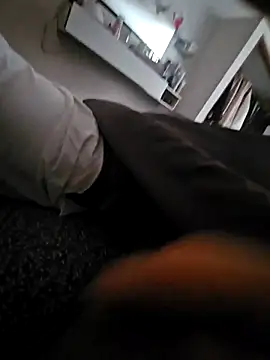 lostripleequis online show from December 3, 8:33 pm