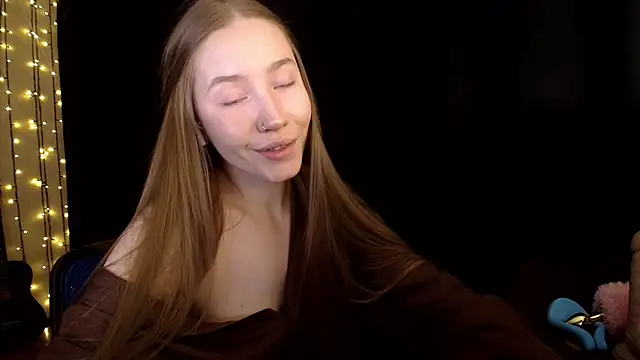 SindiWatsoon online show from February 13, 7:37 pm