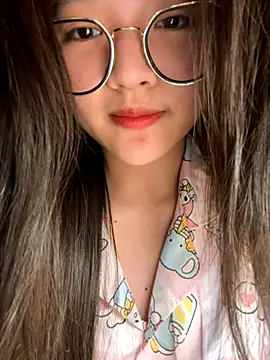 Krixxi22 online show from December 2, 3:47 pm