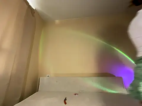 Snapshot of winter__sun chatting on September 11, 1:11 pm winter  sun online show from September 11, 1:11 pm