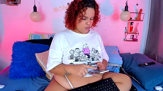 monicabbw  online show from November 23, 2:47 am