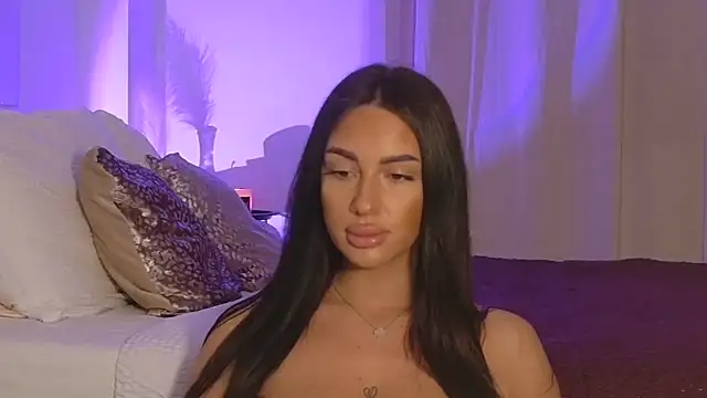 LuanaDess online show from March 21, 12:48 am