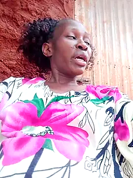 LOVELY-2BERRY online show from October 20, 6:38 am