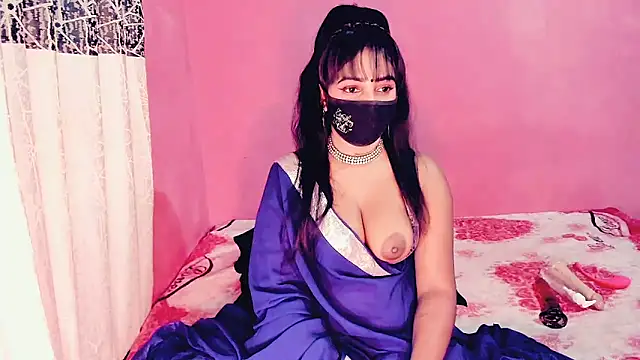 Sweetie Fox XXX online show from March 5, 6:04 pm