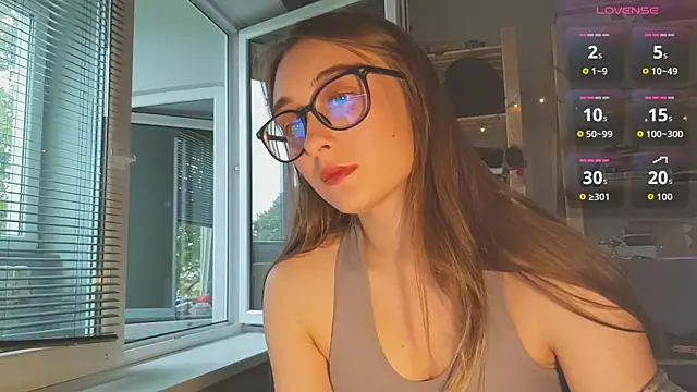 monlight  dana online show from September 19, 3:33 pm