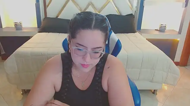 Sofiia davis23 online show from November 24, 1:24 pm