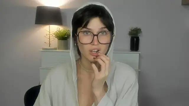 sarah perfect online show from May 20, 1:41 pm