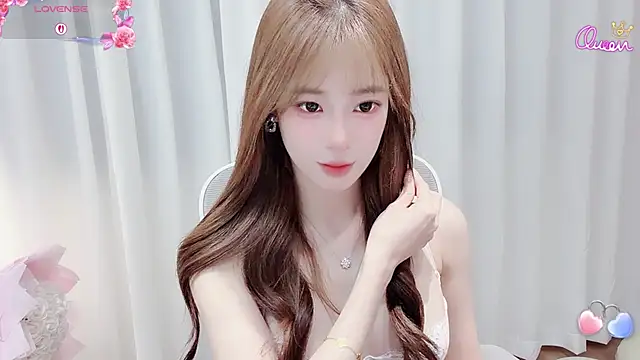 Yuuuuuly online show from June 28, 4:13 pm