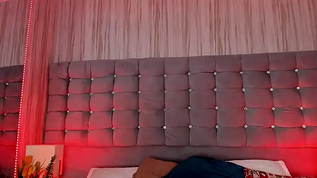 Poacahontasfg online show from January 8, 3:54 am