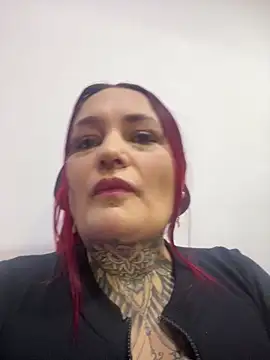 Snapshot of AmaraVelmet chatting on September 11, 2:06 pm AmaraVelmet online show from September 11, 2:06 pm