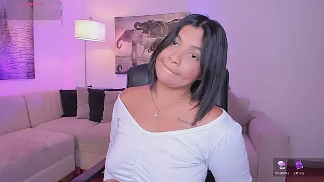 alaia7h online show from November 3, 7:40 pm