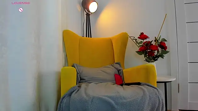 miissblonde online show from March 2, 7:15 am