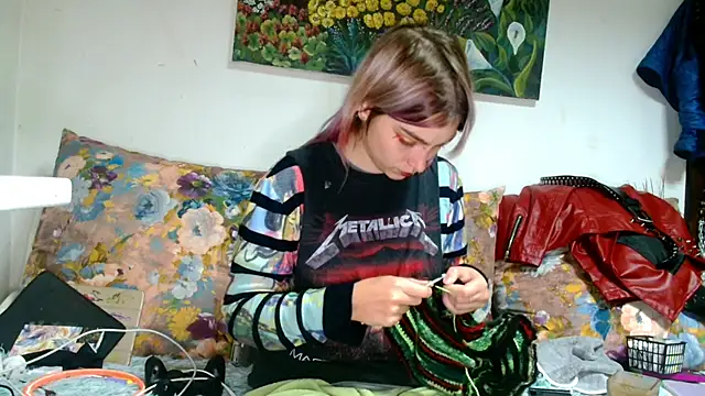 Sophie Bell online show from October 16, 6:54 pm