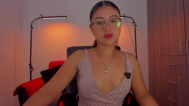 cloy baby   online show from April 13, 11:22 am