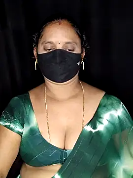 vintage-vibs online show from February 3, 3:59 am