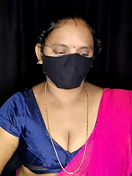 vintage-vibs online show from October 29, 5:26 pm