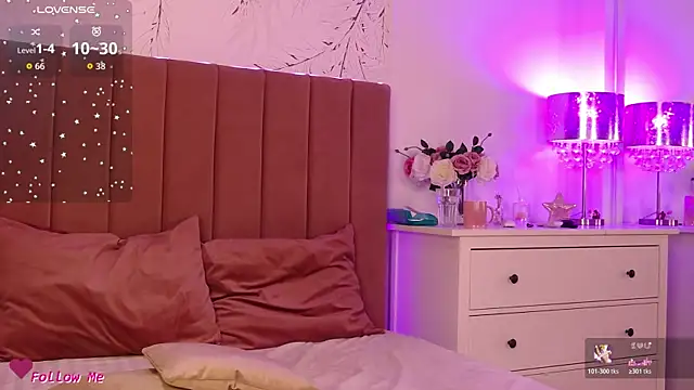 PinkySparks online show from November 23, 7:26 pm