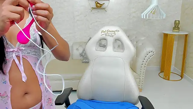 LYA SWEETX online show from January 15, 4:18 am